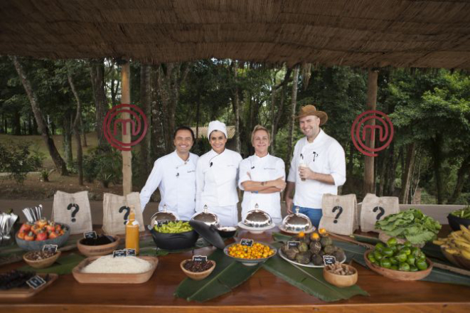 Chefs do centro-oeste participaram da primeira prova do episódio de Masterchef como jurados. Foto: Carlos Reinis/Divulgação