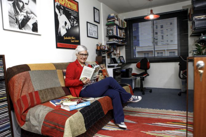 Meg Mamede, historiadora e produtora cultural, está em processo de captação de verbas para uma mostra de cinema sobre alimentação em Bituruna, interior do Paraná. Foto: André Rodrigues/Gazeta do Povo