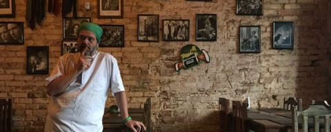 Food trucks e cervejas artesanais movimentam festival de blues em Antonina no feriadão