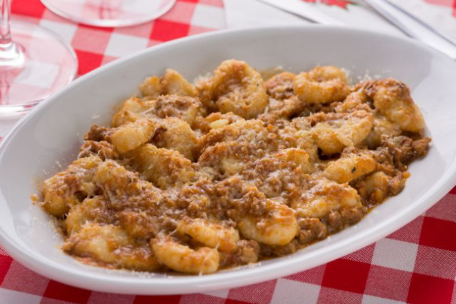 Gnocchi de batata com ragú de javali, prato do Sapor Itália indicado ao Prêmio Bom Gourmet 2016. Foto: Fernando Zequinão/Gazeta do Povo