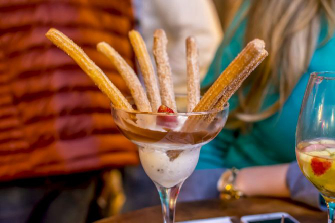 Churros do Enjoy Eating Well, na vila gastronômica Street 444. Foto: Divulgação