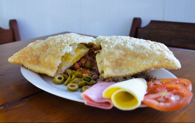 Pastel Sabor da Família, da Pastelaria Sabores da Família. Indicado a melhor pastel pelo Sabor Popular 2017. Foto: MPixels Fotografias