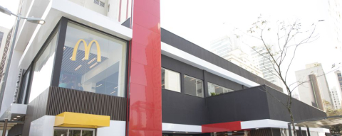 McDonald’s inaugura novo restaurante com atendimento totalmente automatizado