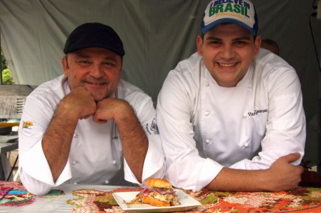 Os chefs André e Vitor Generoso, do Divina Gula. Foto: Juliana