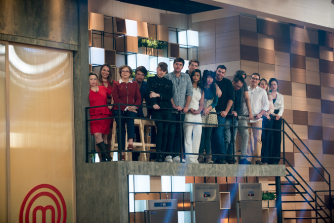 Família das concorrentes e demais competidores do Masterchef. Foto: Carlos Reinis/Divulgação