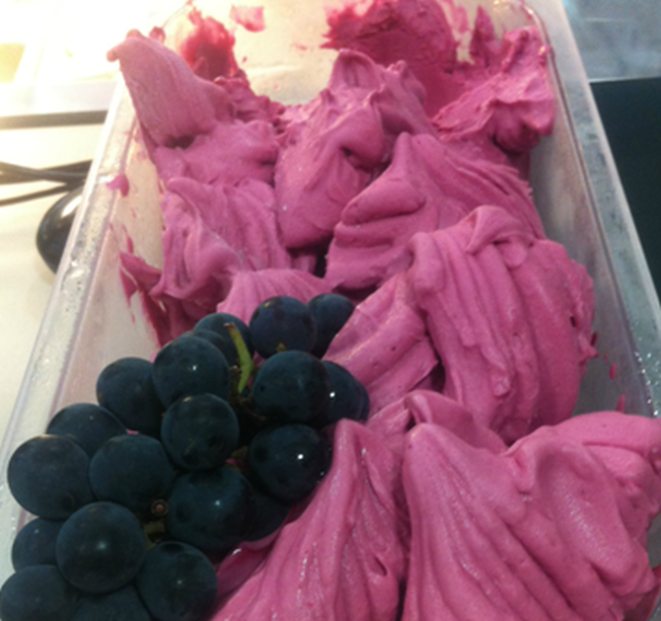 Sorvete de uva sem lactose da Bacio Gelato. Foto: Divulgação