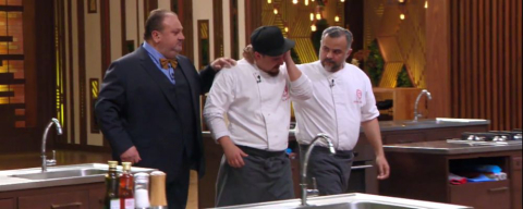 Curitibano Ravi Leite tem despedida mais emocionante do Masterchef até hoje