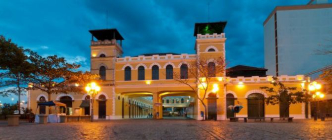 As lojas do Mercado Público de Florianópolis não funcionam aos domingos. Foto: Divulgação.