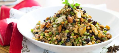 Roteiro em Curitiba: onde comer saladas que valem por uma refeição