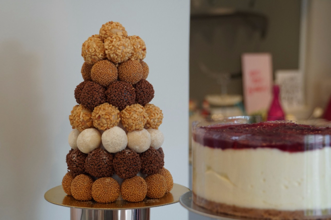 Árvore de brigadeiros, da The Cakery. Foto: reprodução.