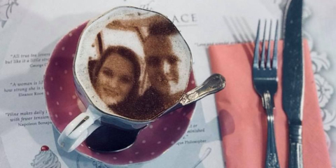 Casa de chá lança “selfieccino”: café com a foto do cliente estampada