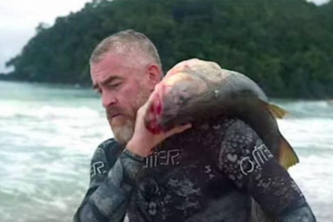 Alex Atala em cena da série de TV "The Chef's Table", da Netflix. Foto: Reprodução/Youtube. 