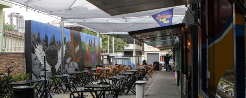 Curitiba ganha minivila gastronômica de comida de rua no Centro