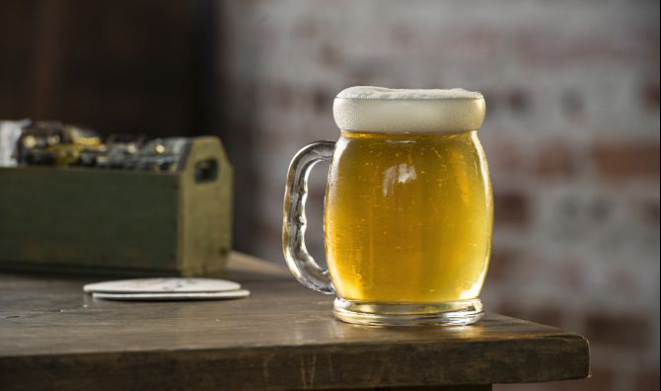 Curitiba é um dos principais polos de produção de cervejas artesanais do país. Foto: Alexandre Mazzo/Gazeta do Povo.