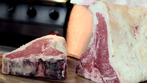 Conheça o método dry aged de envelhecimento das carnes