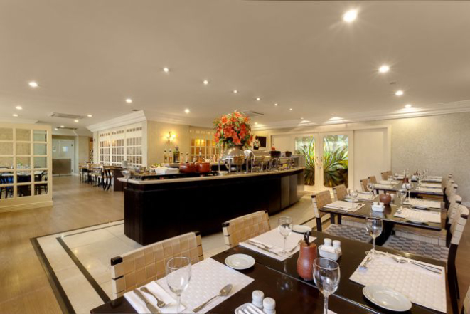 Restaurante Brasserie As Quatro Estações do Mabu Curitiba Business. Foto: Divulgação