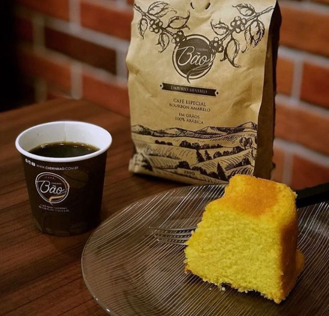 Bolos simples e café passado na hora: franquia mineira resgata a simplicidade na gastronomia. Foto: Divulgação