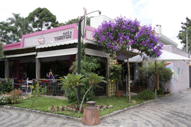 Desde 2002 no local, a Bella Banoffi vai mudar de endereço. Foto: Marco André Lima/Gazeta do Povo.