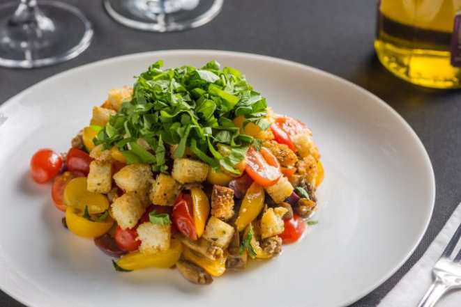 A Salada Dom Carmino é uma das novidades do cardápio. Foto: Divulgação