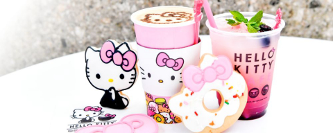 Café da Hello Kitty tem doces, salgados e até bebidas alcoólicas