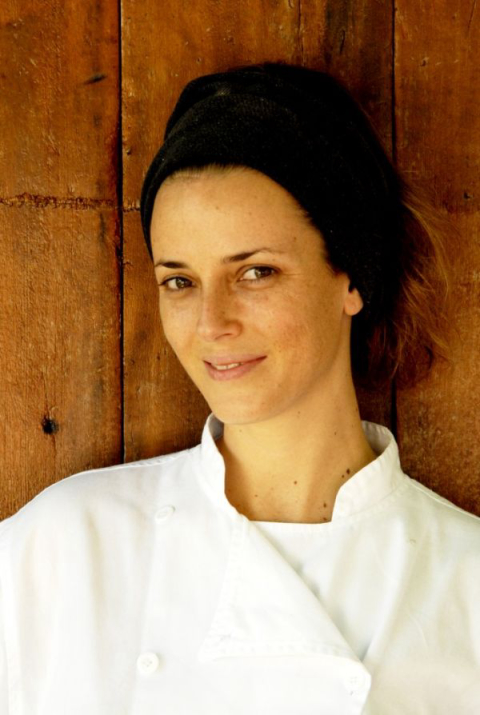 Premiada chef brasileira Helena Rizzo é jurada no novo reality show da Netflix