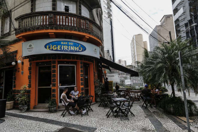 Bar do Ligeirinho. Foto André Rodrigues / Gazeta do Povo.