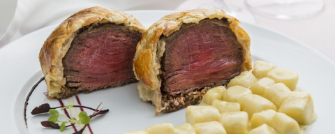 Aprenda a preparar bife Wellington como um chef