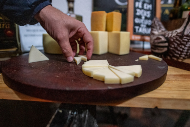 Queijo da Alagoa, local de onde saem para o mundo os queijos mais premiados de Minas Gerais. Foto: Nereu Jr. 