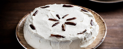 Torta de tâmaras: aprenda a fazer doce com o "caramelo da natureza"