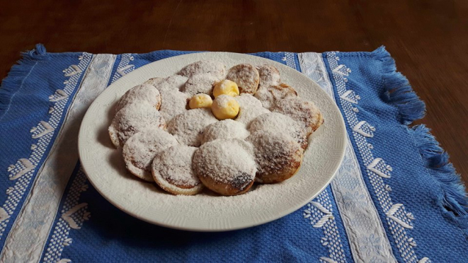 Poffertjes, as panquecas holandesas. Foto: Reprodução/Facebook