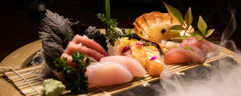 Sashimi com trufas de restaurante novo em Curitiba vence como melhor oriental