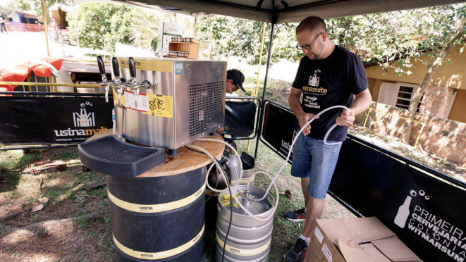 A cerveja local: Usinamalte.