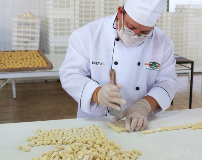 Nhoque de batata. Todas as massas e molhos são preparados em São José. Foto: Divulgação