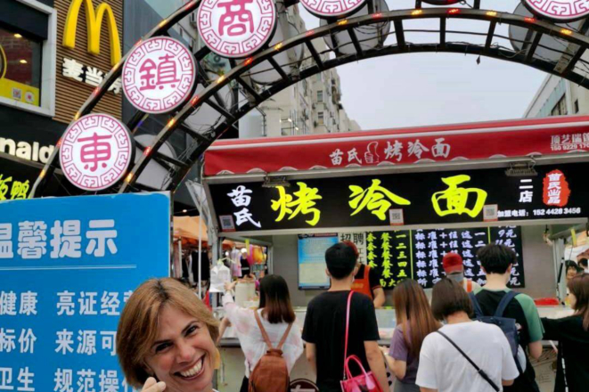 Como no mundo, na China, as  marcas mundiais não deixam seus seguidores na mão, estão presentes nas ruas principais e praças de alimentação.