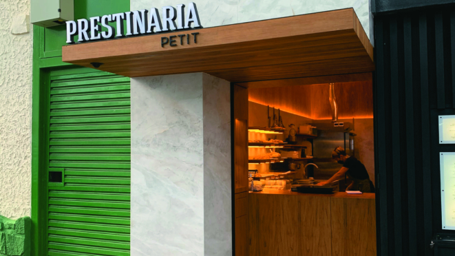   A Prestinaria Petit tem 8 m² e serve seis produtos em seu cardápio, todos da linha de boulangerie, como croissant e pain au chocolat.