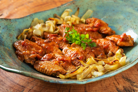 Asinhas de frango com sotaque português. E sem fritura, no forno