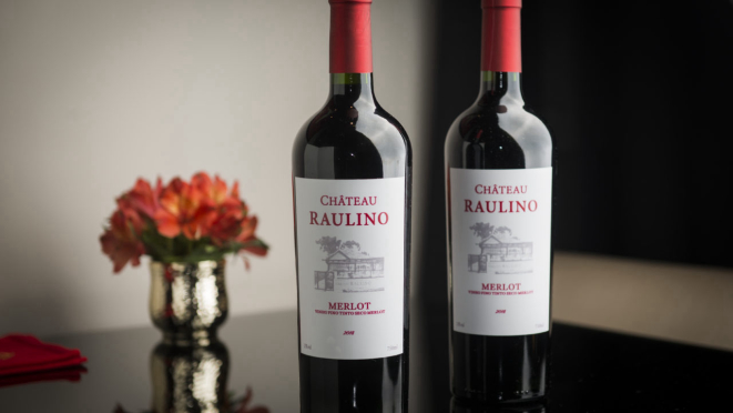 Château Raulino, rótulo próprio e exclusivo de vinho, produzido pela Vinícola Franco Italiano. 