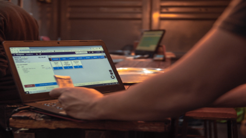 Empresa oferece sistema fácil de gestão para restaurantes integrado aos apps de delivery