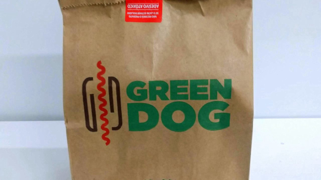 Delivery Green Dog diariamente, das 11h às 23h.