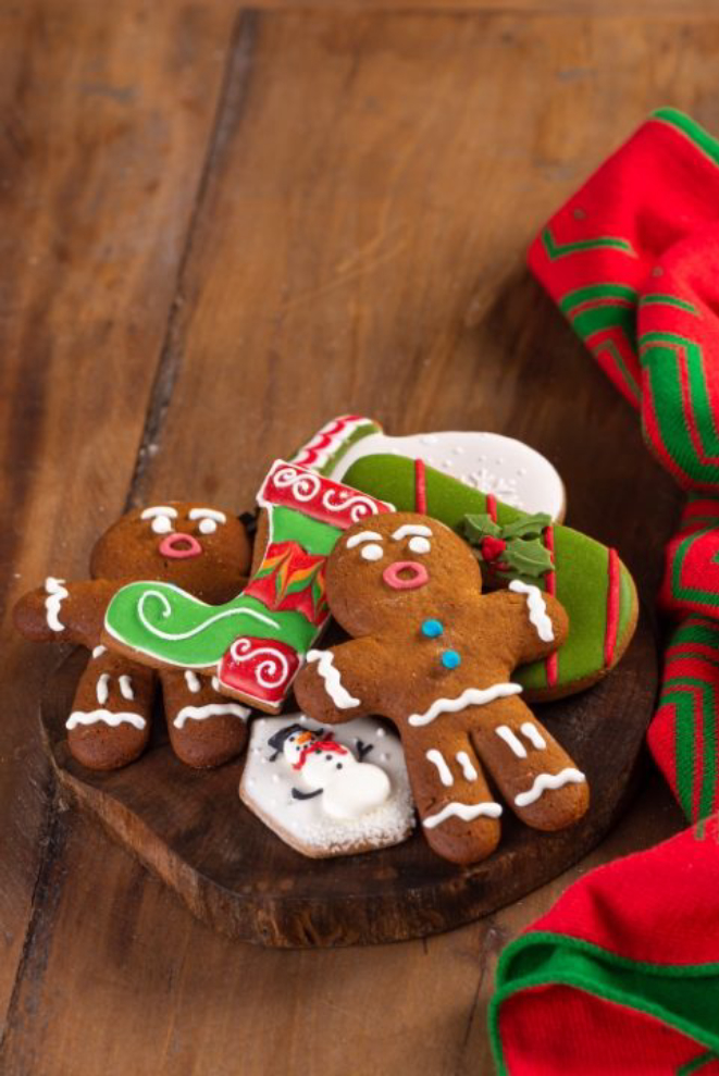 Os gingerbreads são biscoitos tradicionais do Natal, de origem europeia.