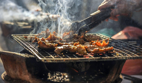 Para o churrasco deste domingo temos dicas de Masterchef e pernil na brasa