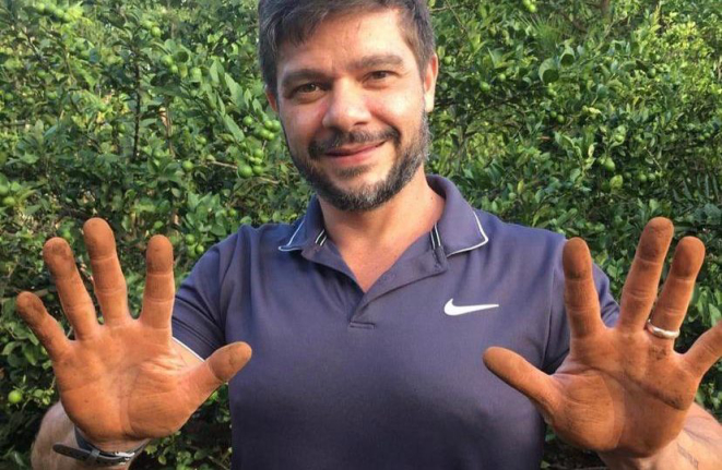 Além de barista, Leo Moço agora é produtor de cafés especias. Foto: Reprodução/Instagram