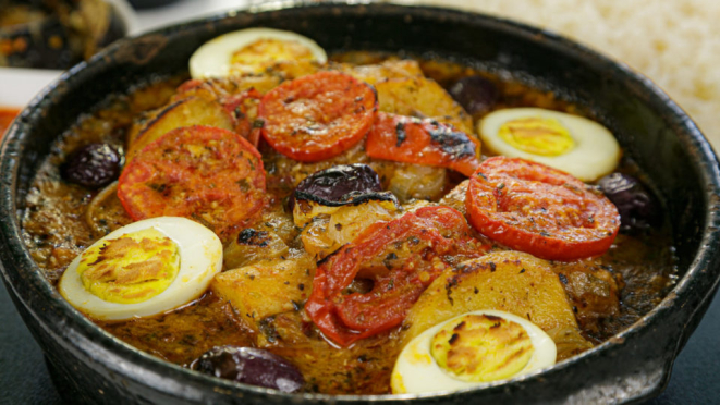 Preparo de bacalhau do Lellis Trattoria.