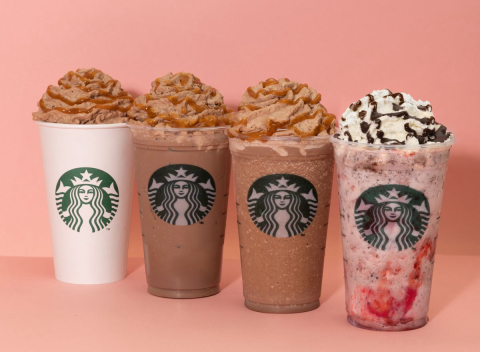 Novos cafés da Starbucks com espresso de origem, avelã, chocolate e caramelo