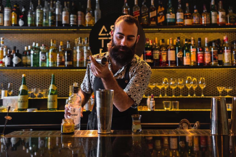 Bartenders de Curitiba vão à final nacional do maior campeonato de coquetelaria