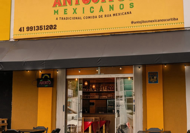 O pequeno restaurante Antojitos Mexicanos fica no Seminário e abre de terça a domingo. 