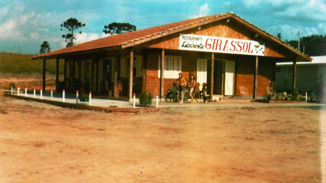 O Girassol como era no momento da inauguração, em 1982. 