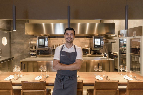 Chef paranaense Alberto Landgraf abrirá restaurante em Londres