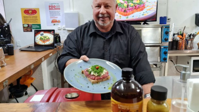 Sérgio Medeiros, criador do Festival de Carne de Onça. 