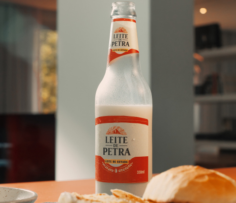 Leite de cevada é estratégia de cervejaria para os jogos que ocorrem pela manhã